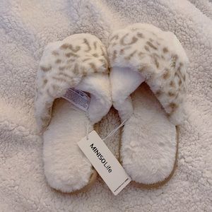 Miniso Cream Leopard Criss Cross Slippers Womens Size 39-40